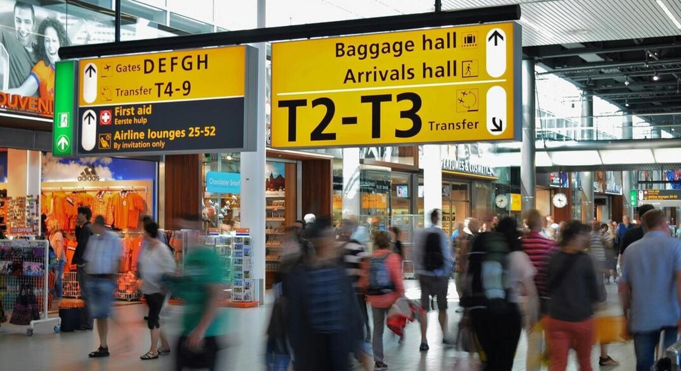 mouvements de personnes dans un aéroprt
